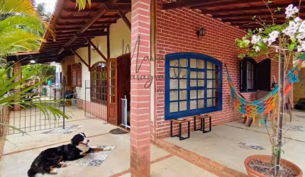 Casa para Venda em Miguel Pereira, Lagoinha, 5 dormitórios, 2 banheiros, 4 vagas