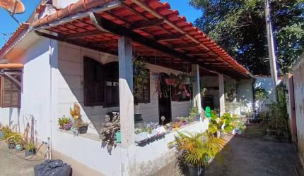 Casa para Venda em Miguel Pereira, Governador Portela, 3 dormitórios, 1 suíte, 2 banheiros, 4 vagas