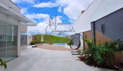 Casa para Venda em Volta Redonda, Jardim Amália, 4 dormitórios, 2 suítes, 5 banheiros, 3 vagas