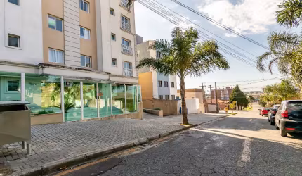 EDIFÍCIO COM EXCELENTE LOCALIZAÇÃO