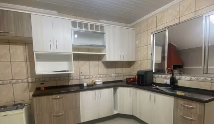 Casa com Quintal no Parque da Fonte