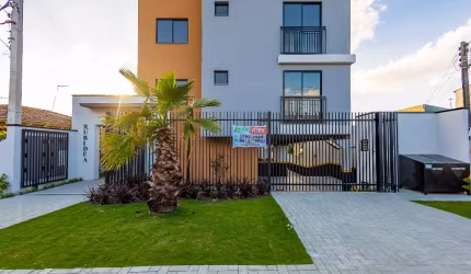 LINDO APARTAMENTO MUITO BEM LOCALIZADO