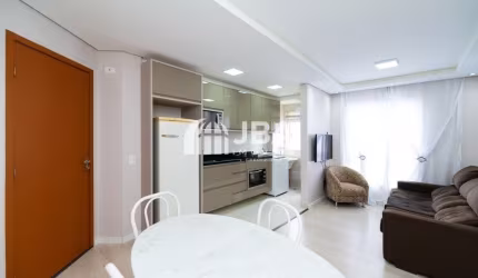 Apartamento semi mobiliado em condomínio fechado