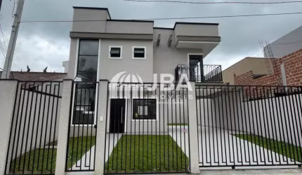 SOBRADO DE OTIMO PADRAO EM SJP