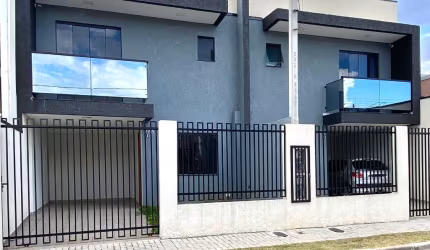 Sobrado Novo e compacto