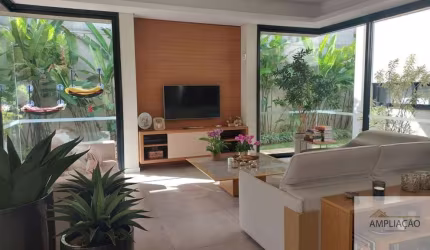 Casa Terrea. 3 suites 6 vaga em interlagos