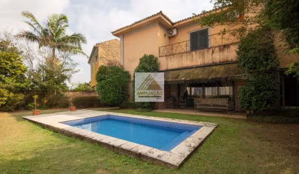 Casa 4 suítes 4 vagas, no Morumbi