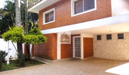 Casa 6 dormitórios 7 vagas no Morumbi