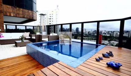 Duplex, 4 suítes 4 vagas, terreço com 48 mts,  no Panamby
