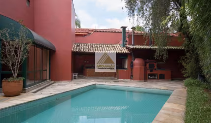 Casa 4 dormitórios sendo 2 suíte 6 vagas no Real Parque