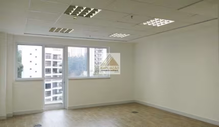 Sala Comercial com 2 vaga no Morumbi