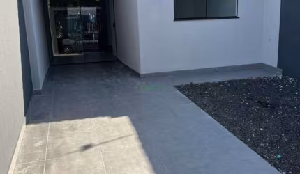 Casa com 2 quartos à venda na Rua Óleo Pardo, Leonor, Londrina por R$ 255.000