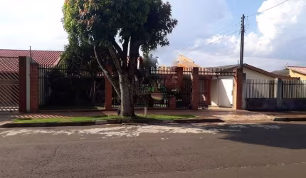 Casa com 3 quartos à venda na Rua Maurício Coelho Lima, Santa Rita 4, Londrina por R$ 450.000