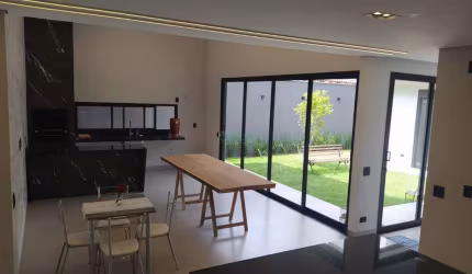 Casa com 3 quartos à venda na Rua Adriano Marino Gomes, Monte Belo, Londrina por R$ 1.120.000