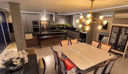 Casa com 3 quartos à venda na Rua Carolina, Quebec, Londrina por R$ 1.790.000