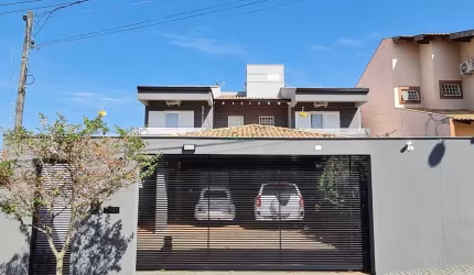 Casa com 4 quartos à venda na Rua Alcino Carneiro Ribas, Jardim Burle Marx, Londrina por R$ 1.400.000