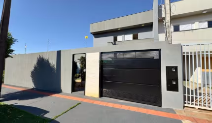 Casa com 3 quartos à venda na Rua José Roque Salton, Terra Bonita, Londrina por R$ 1.200.000