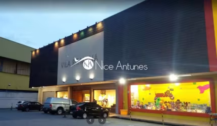 Imóvel comercial ao lado do center Norte com renda