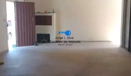Sobrado 4 Dormitórios 2 Suítes 2 Salas 1 Varanda Garagem 4 Carros 390 A/C !