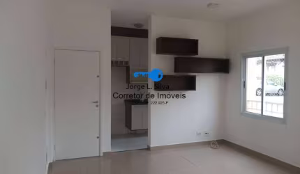 Belissímo Apartamento 1 Dormitório e Cozinha Planejados em Porcelanato !