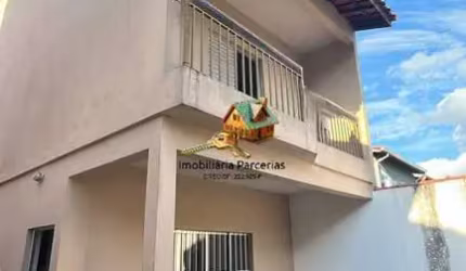 Casa de 3 Dormitórios 2 WC -  6 vagas de carro 120m2 Construído no Portal 1