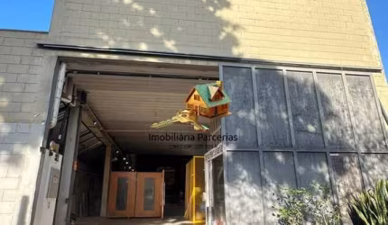 Galpão em Osasco AT 500m2  AC 400m2 Mezanino 120m2 Pé Direito 7m 4 vagas !