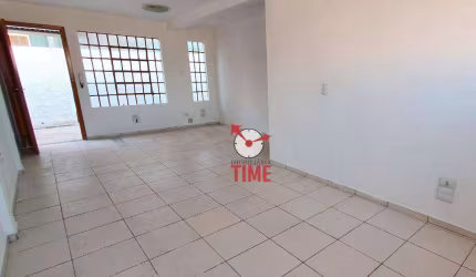 Casa com 4 dormitórios para alugar, 100 m² por R$ 1.800,00/mês - Maracanã - Colombo/PR