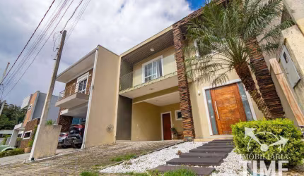 Sobrado com 3 dormitórios à venda, 148 m² por R$ 870.000,00 - Umbará - Curitiba/PR