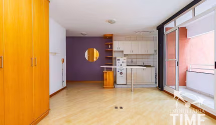 Apartamento com 1 dormitório para alugar, 35 m² por R$ 2.935,33/mês - Bigorrilho - Curitiba/PR