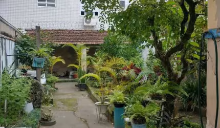 Casa à venda no bairro Boqueirão - Santos/SP