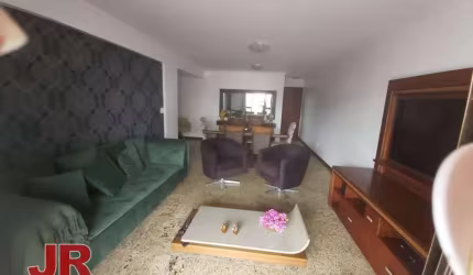 Apartamento com 3 dormitórios à venda, 128 m² por R$ 700.000,00 - Vila Nova - Cabo Frio/RJ
