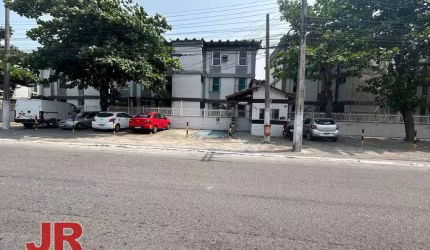 Apartamento com 2 dormitórios à venda, 49 m² por R$ 330.000,00 - Braga - Cabo Frio/RJ