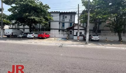 Apartamento com 2 dormitórios à venda, 49 m² por R$ 360.000 - Braga - Cabo Frio/RJ