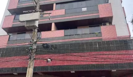Apartamento com 2 dormitórios à venda, 156 m² por R$ 690.000 - Centro - Cabo Frio/RJ