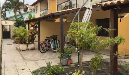 Casa com 2 dormitórios à venda por R$ 395.000 - Palmeiras - Cabo Frio/RJ