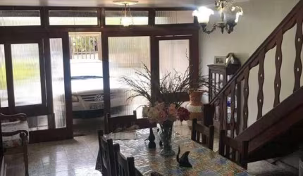 Casa com 3 dormitórios à venda, 103 m² por R$ 500.000 - Vila Blanche - Cabo Frio/RJ