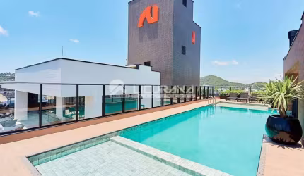 Apartamento Stúdio, com 1 dormitório, vaga de garagem e piscina