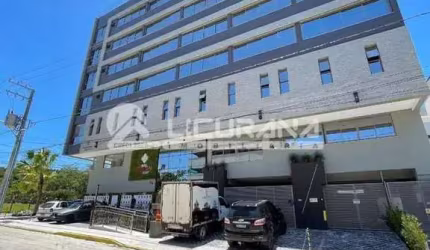 Apartamento/Studio, com piscina, no Residencial Elegance