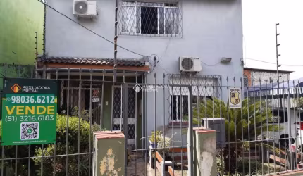 Casa com 5 quartos à venda na Rua Marechal Mallet, 324, Vila João Pessoa, Porto Alegre, 114 m2 por R$ 620.000