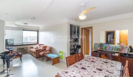 Apartamento com 3 quartos à venda na Avenida Padre Cacique, 470, Praia de Belas, Porto Alegre, 86 m2 por R$ 957.000