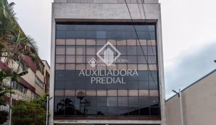 Sala comercial à venda na Avenida Protásio Alves, 3111, Rio Branco, Porto Alegre, 31 m2 por R$ 320.000