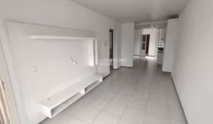 Casa com 3 quartos à venda na Flor de Gazânias, 35, São Luiz, Gravataí, 65 m2 por R$ 265.000