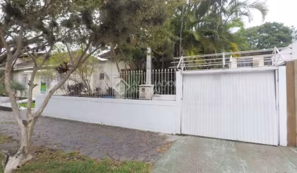Casa em condomínio fechado com 3 quartos à venda na Rua Veríssimo Rosa, 183, Partenon, Porto Alegre, 100 m2 por R$ 850.000