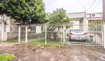 Casa em condomínio fechado com 4 quartos à venda na Rua Ricalde Marques, 104, Jardim São Pedro, Porto Alegre, 220 m2 por R$ 750.000