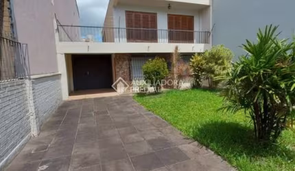 Casa com 3 quartos à venda na Rua Chile, 643, Jardim Botânico, Porto Alegre, 250 m2 por R$ 1.299.000