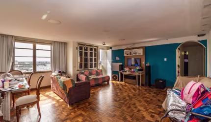 Apartamento com 4 quartos à venda na Rua São Carlos, 621, Floresta, Porto Alegre, 130 m2 por R$ 420.000