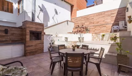 Casa em condomínio fechado com 3 quartos à venda na Rua Joaquim Cruz, 331, Santo Antônio, Porto Alegre, 156 m2 por R$ 799.000