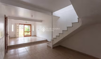 Casa com 2 quartos à venda na Rua Coronel Antenor Amorim, 109, Bom Jesus, Porto Alegre, 185 m2 por R$ 380.000