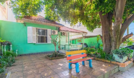 Casa com 3 quartos à venda na Rua Doutor Campos Velho, 1636, Cristal, Porto Alegre, 130 m2 por R$ 950.000