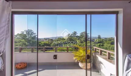 Cobertura com 3 quartos à venda na Rua Professor Bertrand Russel, 120, Vila Ipiranga, Porto Alegre, 215 m2 por R$ 970.000